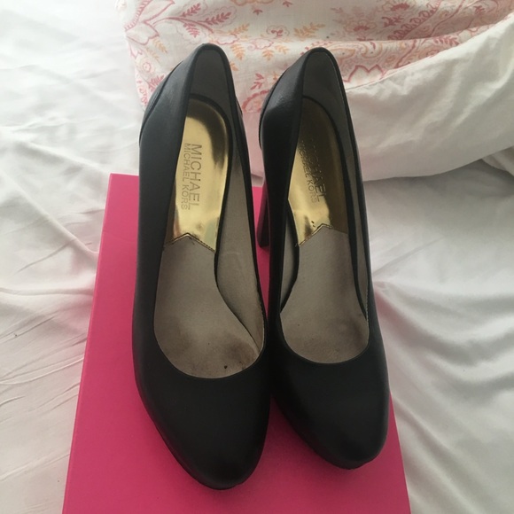 Michael Kors Heels - Picture 4 of 4